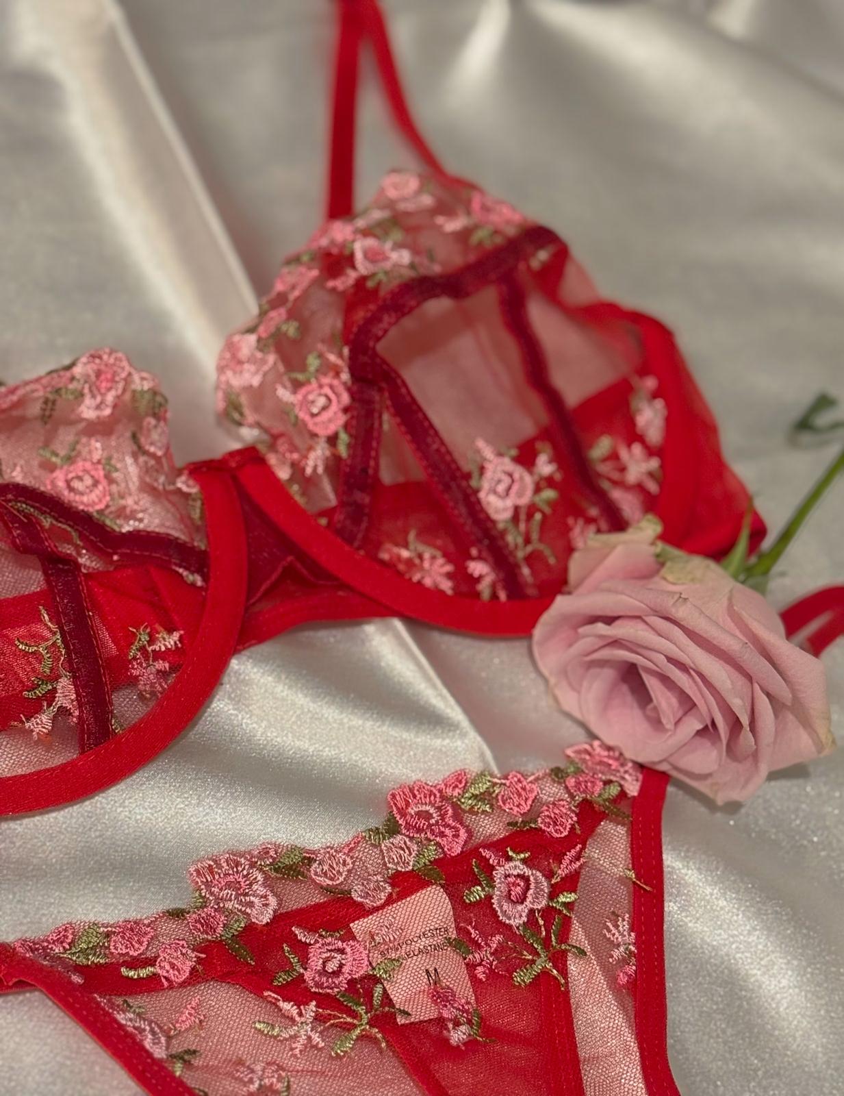 Rosier Rouge (2 Pcs Set)